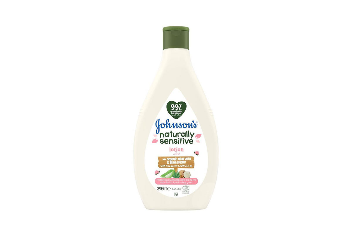 JOHNSONS NATURALLY SENSITIVE LOTION 395 ML - Milano Pharmacy